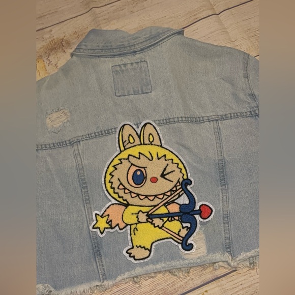 Labubu - Picture 4 of 4